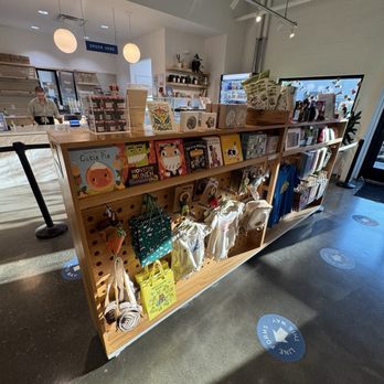 Dozen Bakery - Bakeries Near Me - Nashville, Tennessee