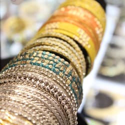 ISHQ Fashions