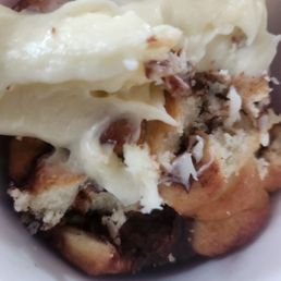 Cinnabon Pull-Apart 6-Pack Fall apart more like it
