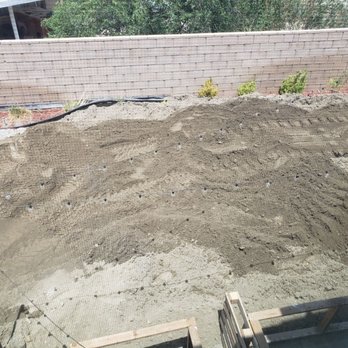 F&R Garden Services - Before - Landscaping Near Me F&R Garden Services - Before - Landscaping Near Me