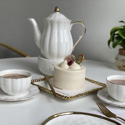 Little Sweet - Peach Milk Tea Pot, Peach Oolong Cake