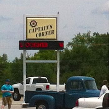 Captain's Corner - a sign for captain's corner - Southern Near Me - Vidalia, Georgia Captain's Corner - a sign for captain's corner - Southern Near Me - Vidalia, Georgia
