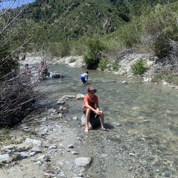 Lytle Creek Ranger Station - Hiking Near Me - Lytle Creek, California