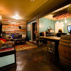 Gulch Alley