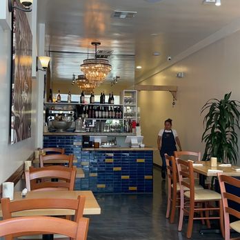 Ugo Trattoria - Inside - Italian Near Me - Santa Monica, California Ugo Trattoria - Inside - Italian Near Me - Santa Monica, California