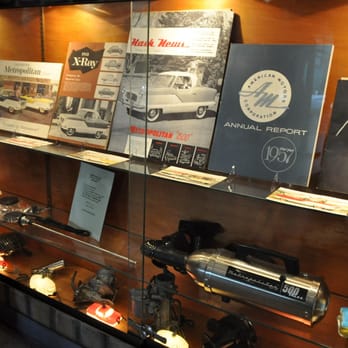 Metropolitan Pit Stop - Display case with some really neat "Nash stuff" to see! - Auto Parts & Supplies Near Me - Valley Village, California Metropolitan Pit Stop - Display case with some really neat "Nash stuff" to see! - Auto Parts & Supplies Near Me - Valley Village, California