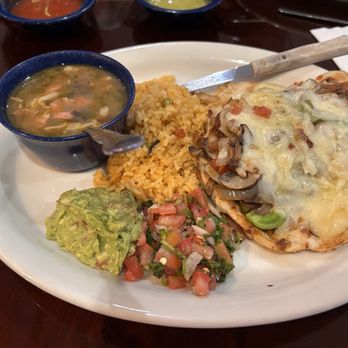 Beto’s Restaurant & Bar - Monterey Chicken - Mexican Near Me - Austin, Texas Beto’s Restaurant & Bar - Monterey Chicken - Mexican Near Me - Austin, Texas