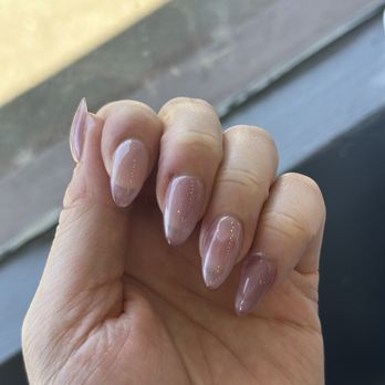 Ooh La La Salon - Cat eye Gel x - Nail Salons Near Me - Mill Valley, California Ooh La La Salon - Cat eye Gel x - Nail Salons Near Me - Mill Valley, California