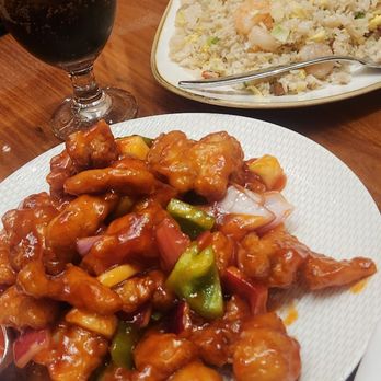 Red Lantern - Sweet and sour chicken woth shrimp fried rice - Chinese Near Me - Lincoln, California Red Lantern - Sweet and sour chicken woth shrimp fried rice - Chinese Near Me - Lincoln, California