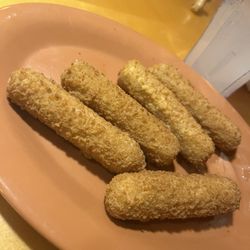 The Coney Grille - Mozzarella Sticks