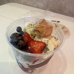 Acai Smoothie Bowl Acai Smoothie Bowl