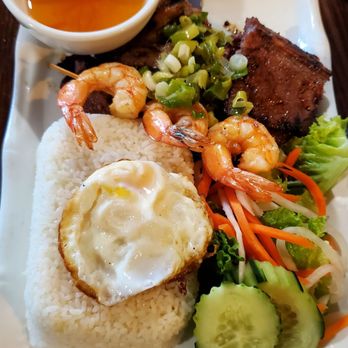 Rainier Restaurant - Combo rice plate - Vietnamese Near Me - Seattle, Washington