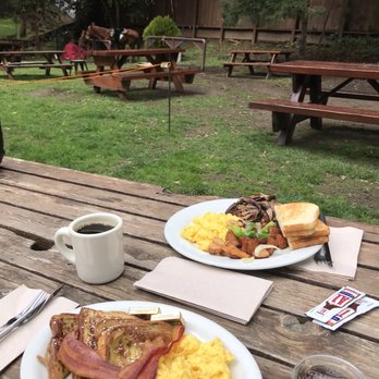 Alice's Restaurant - Amazing view of local horses for our socially distant brunch! - Diners Near Me - Woodside, California