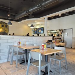 Smashburger - Inside