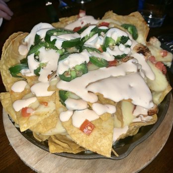 Tavern in the Square - Nachos with chicken and guacamole - New American Near Me - Lowell, Massachusetts Tavern in the Square - Nachos with chicken and guacamole - New American Near Me - Lowell, Massachusetts