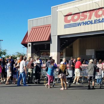 Costco - Hoards of people waiting for the doors to open that cars can't drive through the parking lot. - Wholesale Stores Near Me - Honolulu, Hawaii Costco - Hoards of people waiting for the doors to open that cars can't drive through the parking lot. - Wholesale Stores Near Me - Honolulu, Hawaii
