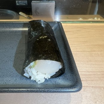 Bondi Sushi - Scallop handroll - Japanese Near Me - Miami, Florida