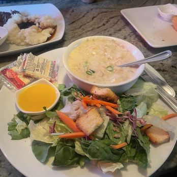 The Mesquitery - Clam chowder/ greens salad with citrus dressing. - Seafood Near Me - Hood River, Oregon The Mesquitery - Clam chowder/ greens salad with citrus dressing. - Seafood Near Me - Hood River, Oregon