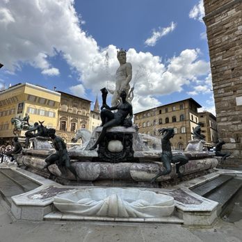 Piazza del Duomo - Public Plazas Near Me - Florence, FI