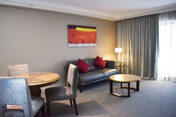 Stamford Plaza Sydney Airport Hotel & Conference Centre by null
