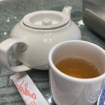 Hunan Bistro - Hot tea - Chinese Near Me - Chicago, Illinois