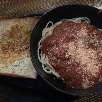 Pizza Madness Maui - Spaghetti Meal - Pizza Near Me - Kihei, Hawaii Pizza Madness Maui - Spaghetti Meal - Pizza Near Me - Kihei, Hawaii