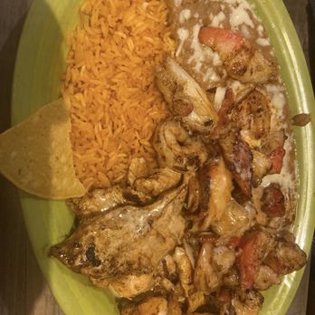 La Parrilla Mexican Grill - My friends meal - Mexican Near Me - Chesapeake, Virginia La Parrilla Mexican Grill - My friends meal - Mexican Near Me - Chesapeake, Virginia