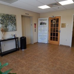 Diamond State Chiropractic - Foyer to Diamond State Chiropractic, 2nd floor