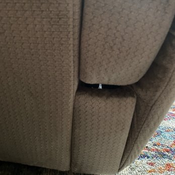 Ashley Store - Won't close completed - Furniture Stores Near Me - Austin, Texas