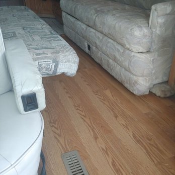 Do Dirty Cleaning Services - Couches cleans and floors in a RV - Office Cleaning Near Me