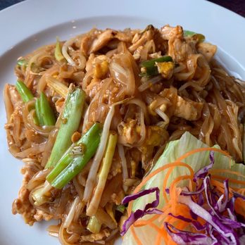 Baan Khun Restaurant - Pad Thai - Thai Near Me - Red Bank, New Jersey Baan Khun Restaurant - Pad Thai - Thai Near Me - Red Bank, New Jersey