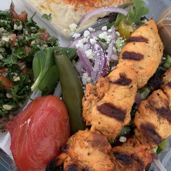 Quebobs Restaurant - Chicken Kabob - Mediterranean Near Me - Los Angeles, California