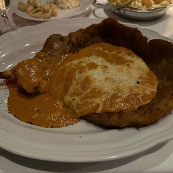 Durant's - Steakhouses Near Me - Phoenix, Arizona