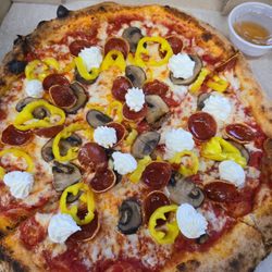 Apollo Pizza