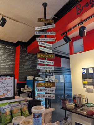 Big Mountain Deli & Crêperie by null