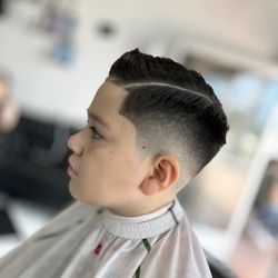Daniel The Barber - Kids combover fade