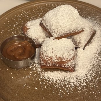 Causwells - New American Near Me - Menlo Park, California