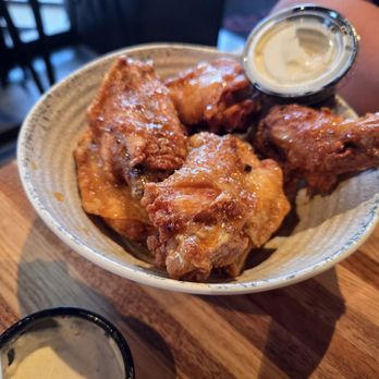 Slice House by Tony Gemignani - Spicy wings - Italian Near Me - Palmdale, California Slice House by Tony Gemignani - Spicy wings - Italian Near Me - Palmdale, California