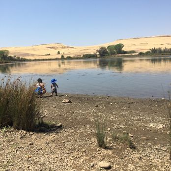 Forebay Aquatic Center - Skipping rocks behind the buoys (not in the swimming area) - Recreation Centers Near Me - Oroville, California