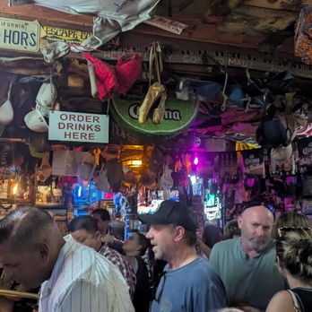 Swallow's Inn - Dive Bars Near Me - San Juan Capistrano, California Swallow's Inn - Dive Bars Near Me - San Juan Capistrano, California