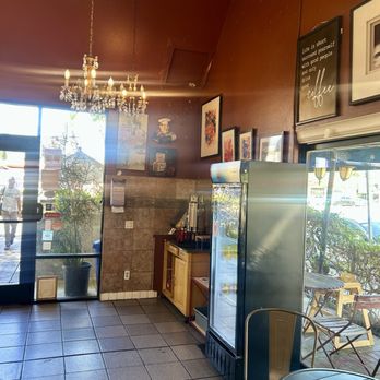 Marie et Cie - Inside - Coffee & Tea Near Me - Valley Village, California Marie et Cie - Inside - Coffee & Tea Near Me - Valley Village, California