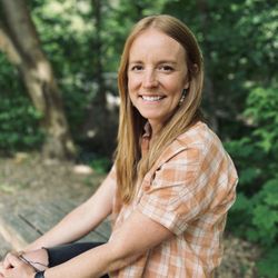 Mindful Movement - Dr. Emily Warren, Doctor of Physical Therapy