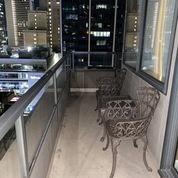 Wedgewood Hotel - deck - Hotels Near Me - Vancouver, British Columbia Wedgewood Hotel - deck - Hotels Near Me - Vancouver, British Columbia