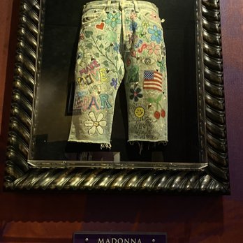 Hard Rock Cafe - American Near Me - Pigeon Forge, Tennessee Hard Rock Cafe - American Near Me - Pigeon Forge, Tennessee