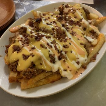 EatZ On The Corner - Those #foodpornworthy fries - American Near Me - Pine Mountain, Georgia