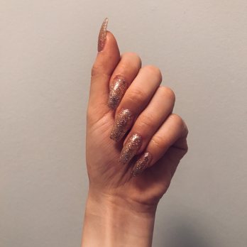 Glitz Nail - Waxing Near Me - New York, New York