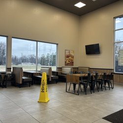 Burger King - Playground dining area