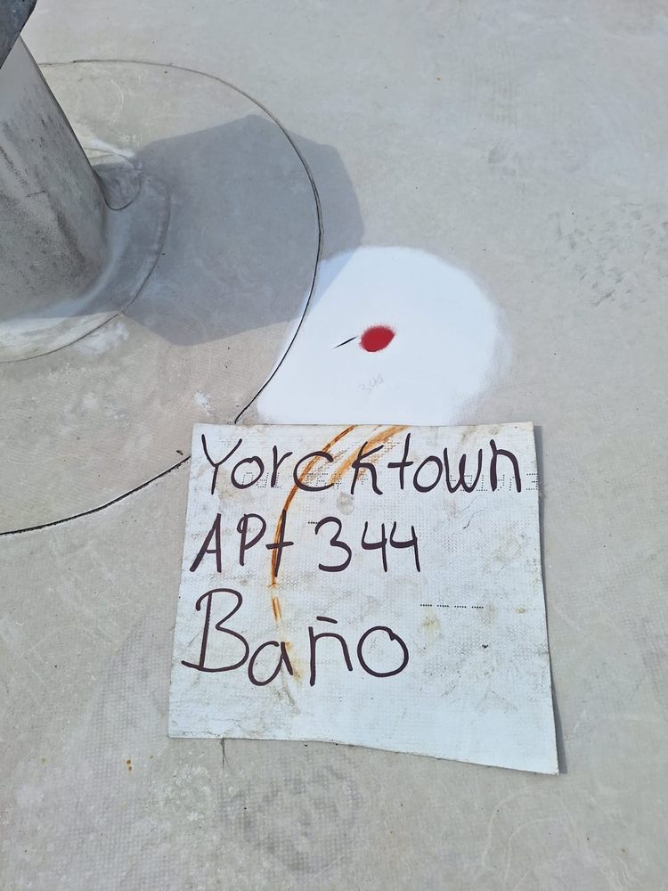 Slide of Roofing Contracción Marcos