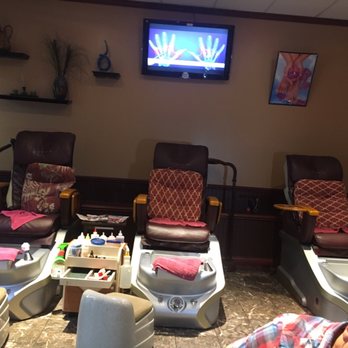 Sonny's Nails - Nail Salons Near Me - Munster, Indiana