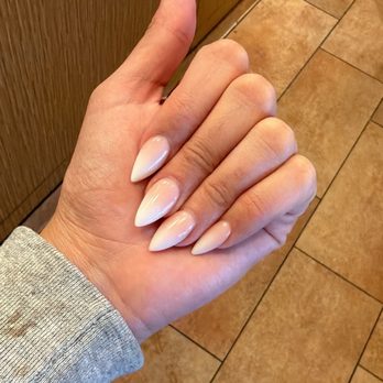Morii Nails Spa - Nail Salons Near Me - Aurora, Illinois